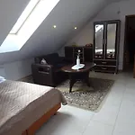 Gosciniec Klejnot Borowo