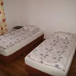 Gosciniec Klejnot 3*