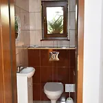 Gosciniec Klejnot 3* Borowo