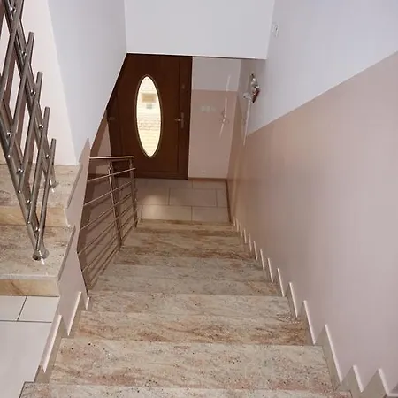Gosciniec Klejnot Borowo