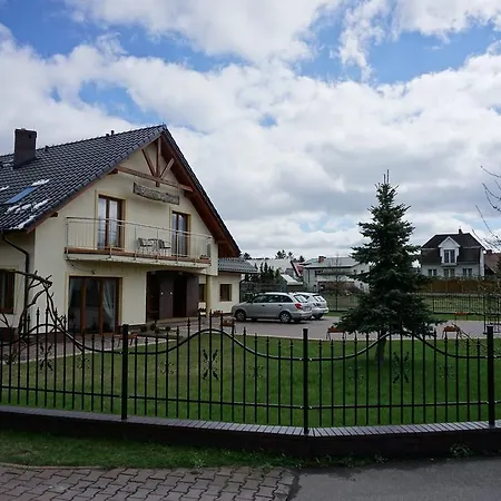 Gosciniec Klejnot Gæstehus 3*