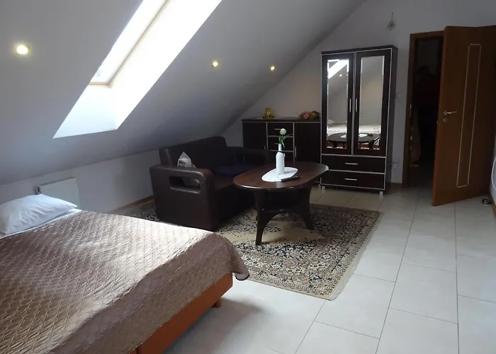 Gosciniec Klejnot Borowo