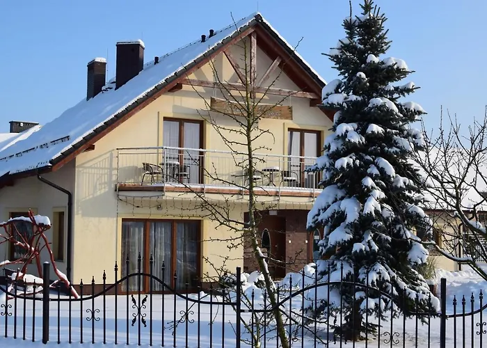 Gosciniec Klejnot بيت ضيافة 3*