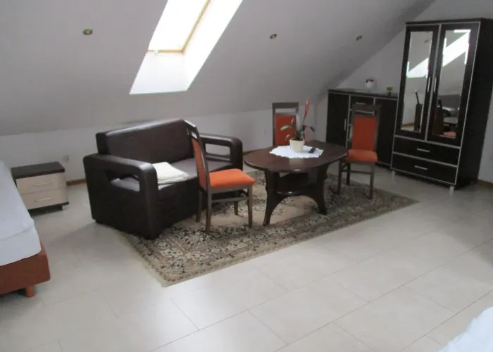 بيت ضيافة Gosciniec Klejnot Borowo