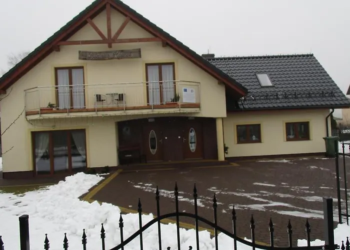 بيت ضيافة Gosciniec Klejnot 3*