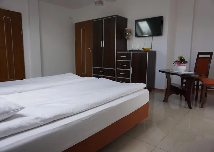 Gosciniec Klejnot بيت ضيافة 3*