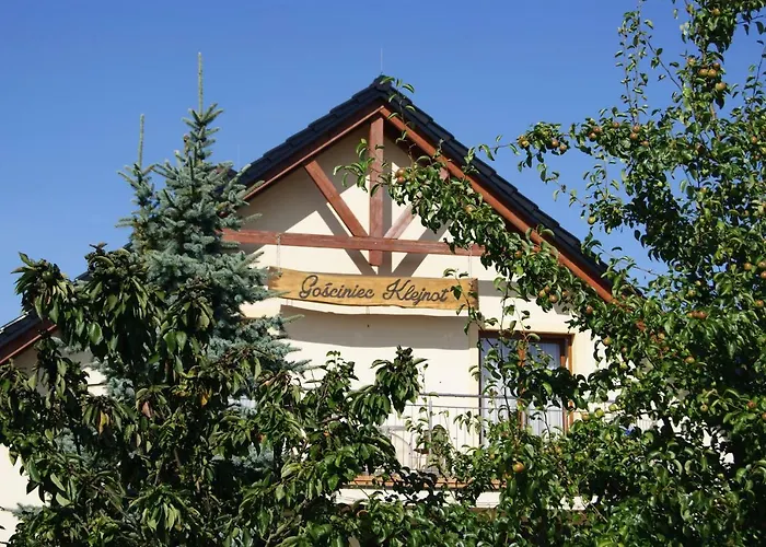 Gosciniec Klejnot بيت ضيافة