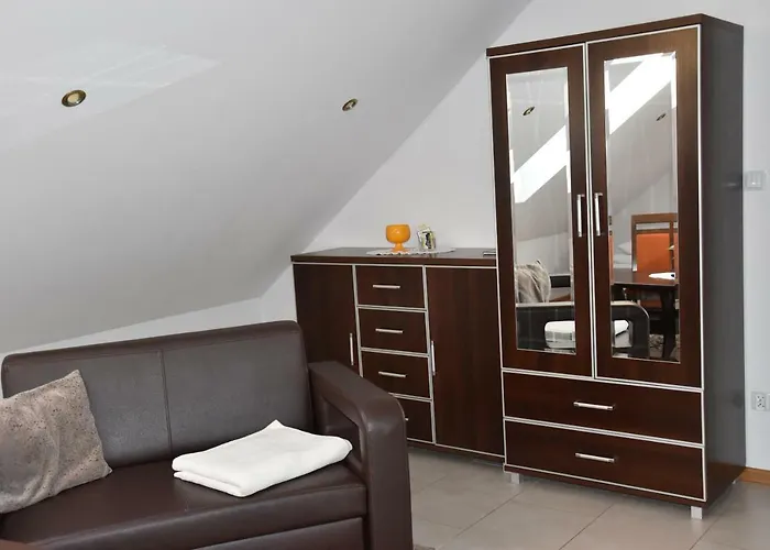 Gosciniec Klejnot بيت ضيافة 3*