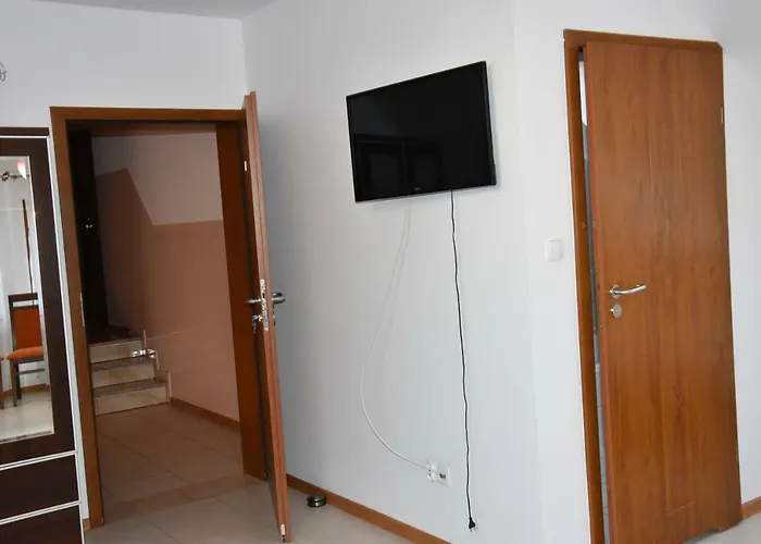 بيت ضيافة Gosciniec Klejnot Borowo